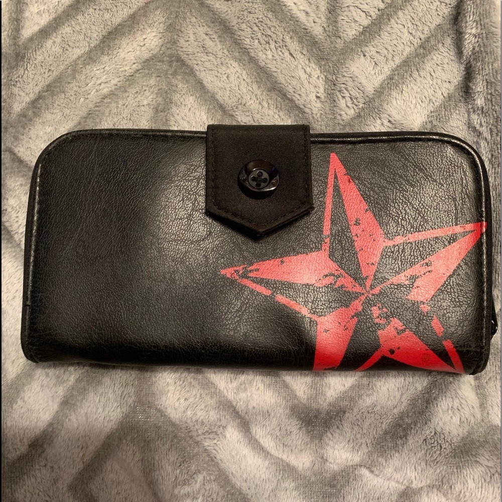BLACK & RED NAUTICAL STAR WALLET
